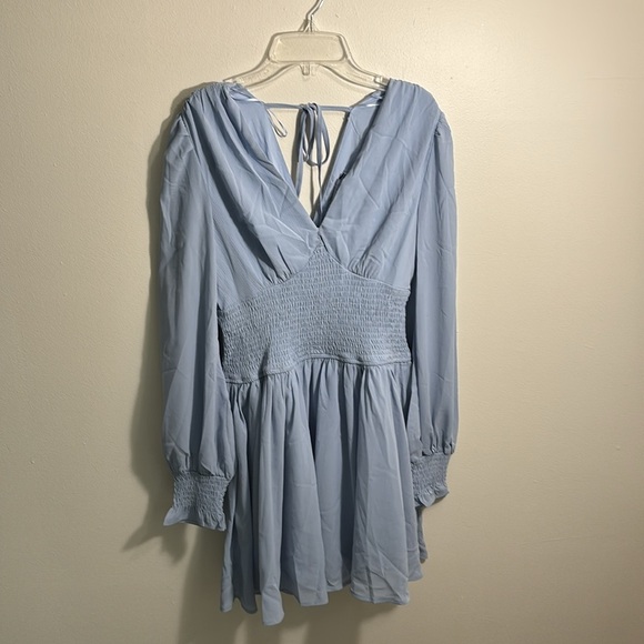 Lush Blue Pleated Sundress with Bishop Sleeves - Picture 6 of 10